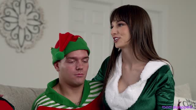 Swapping Moms For Christmas