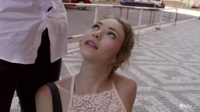 Skinny American teen tourist Angel Smalls gets anal and eats Neeo's cum