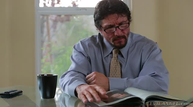 I Blackmailed My Stepdaughter's Ass